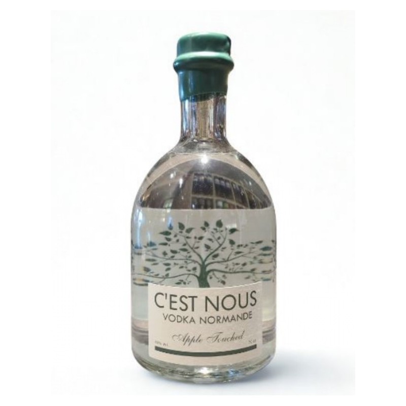 VODKA "C'EST NOUS" 70CL VODKA "C'EST NOUS" 70CL